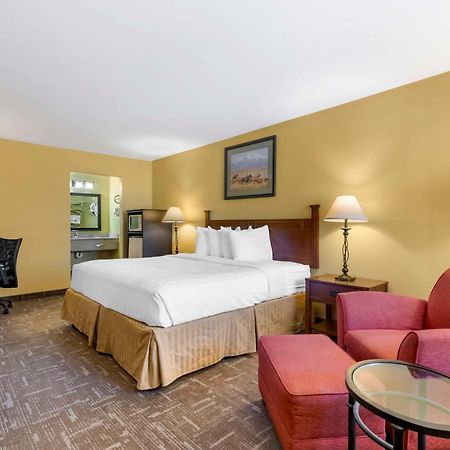 Best Western Executive Inn Hallettsville Exterior foto