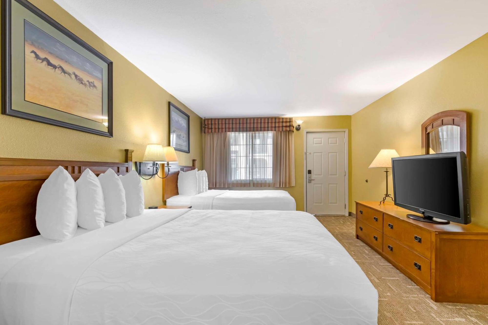 Best Western Executive Inn Hallettsville Exterior foto